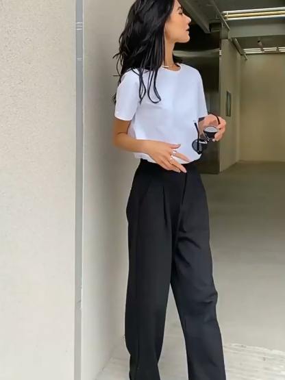 Ayla Basic Tee