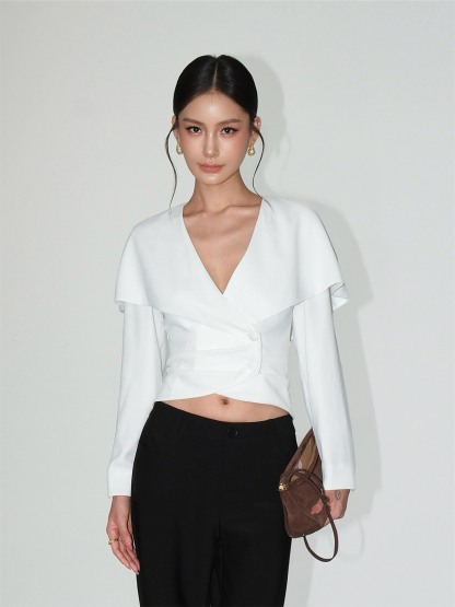 Louie Sculpted Capalet Blazer