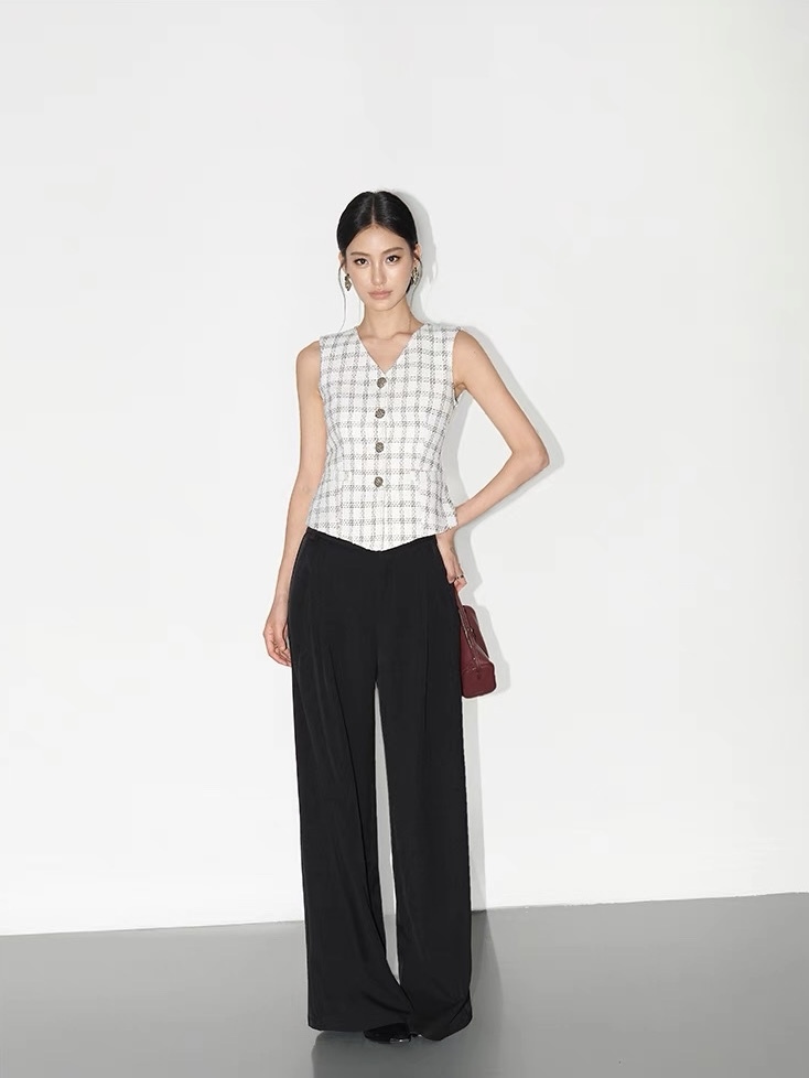 Kamila Textured Vest