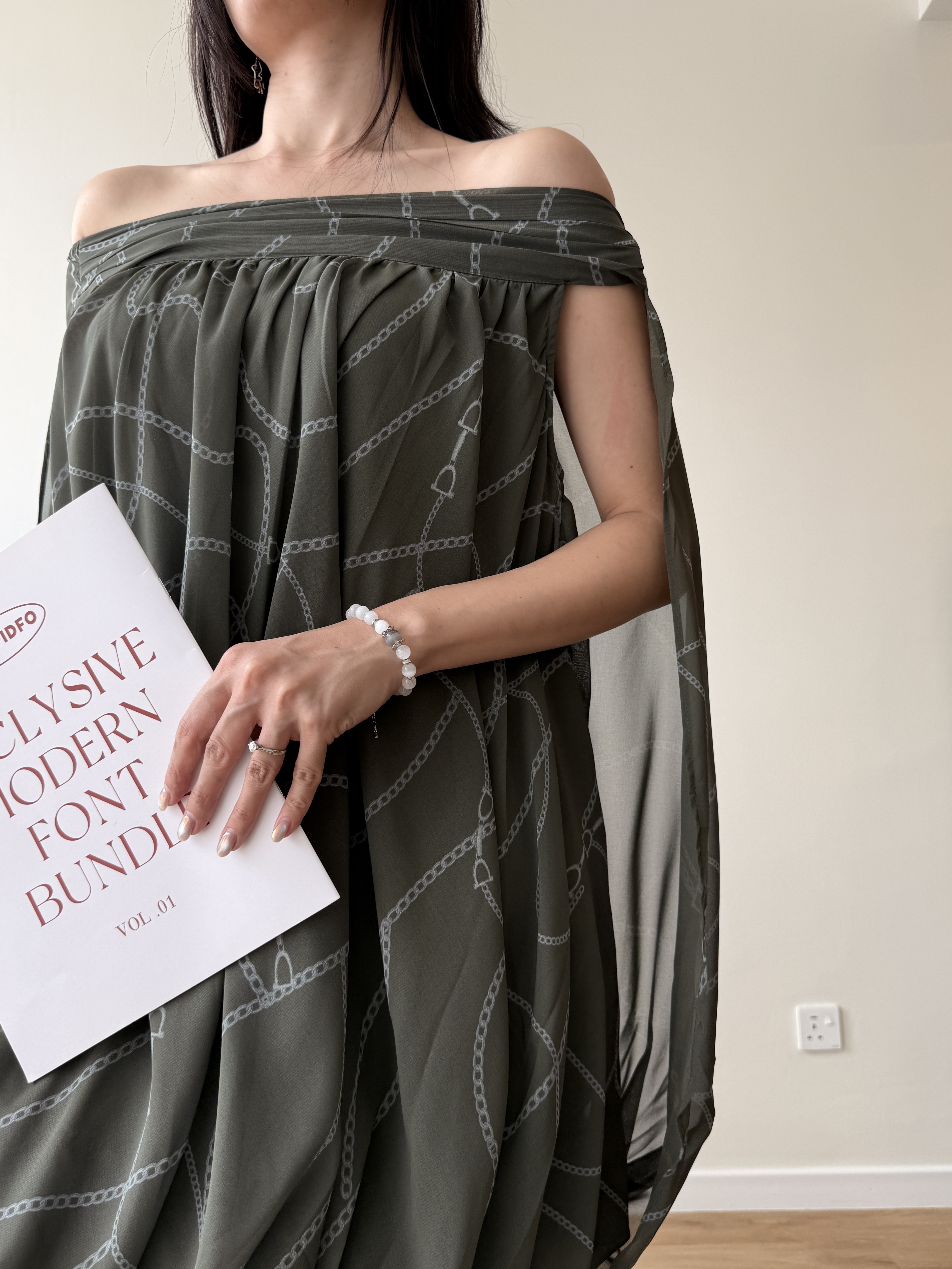 Wanessa Off Shoulder Flowy Top