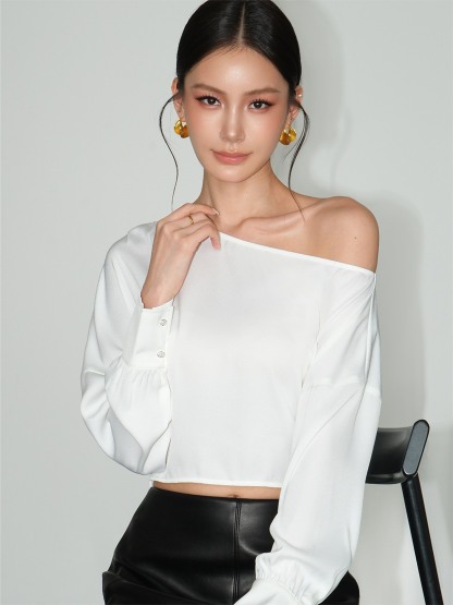 Levina One-Shoulder Cropped Blouse