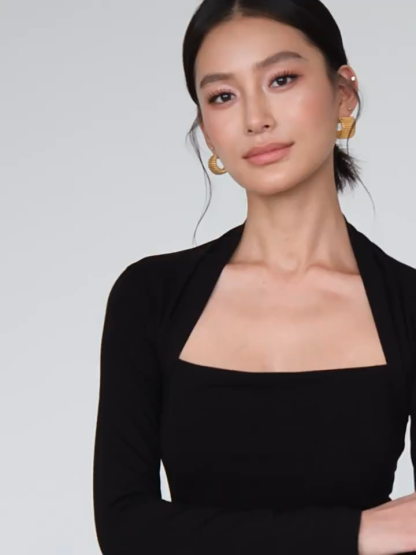 Liv Queen Anne Neckline Top