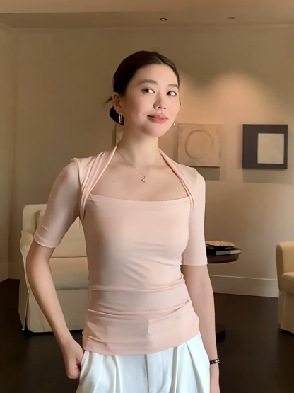Donna Queen Anne Top
