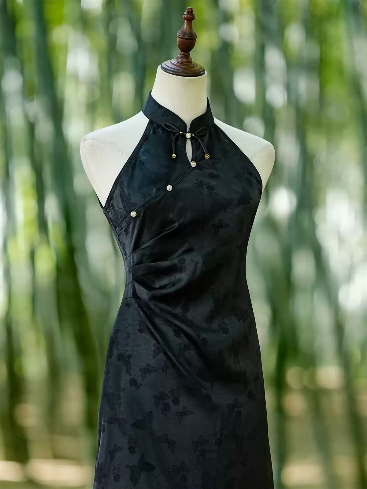 Ya Ce Jacquard Halter Cheongsam