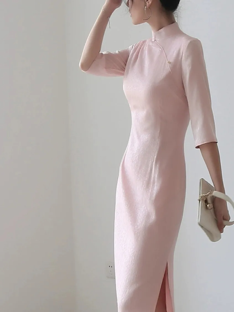 Na's Mandarin Collar Half Sleeve Cheongsam-The Black Bow-