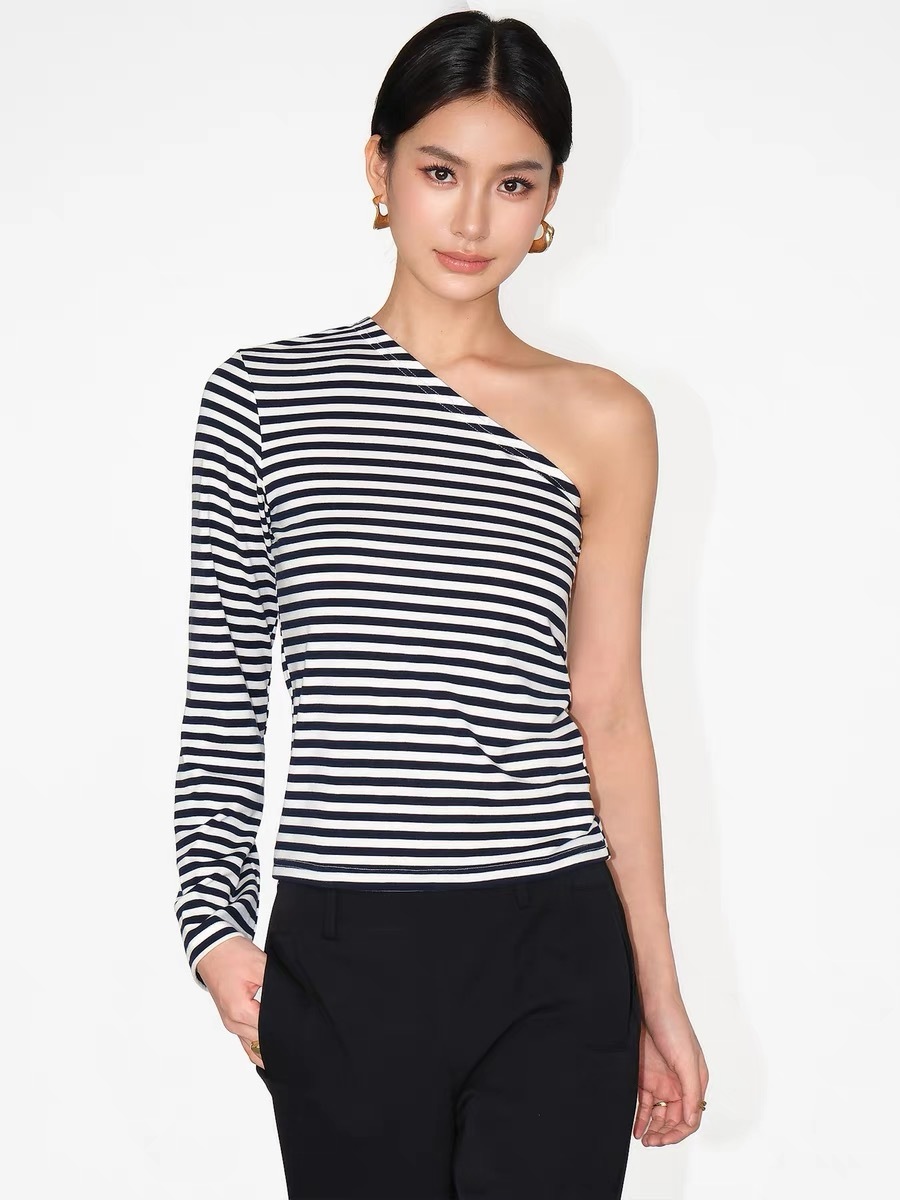 One Shoulder Top 1