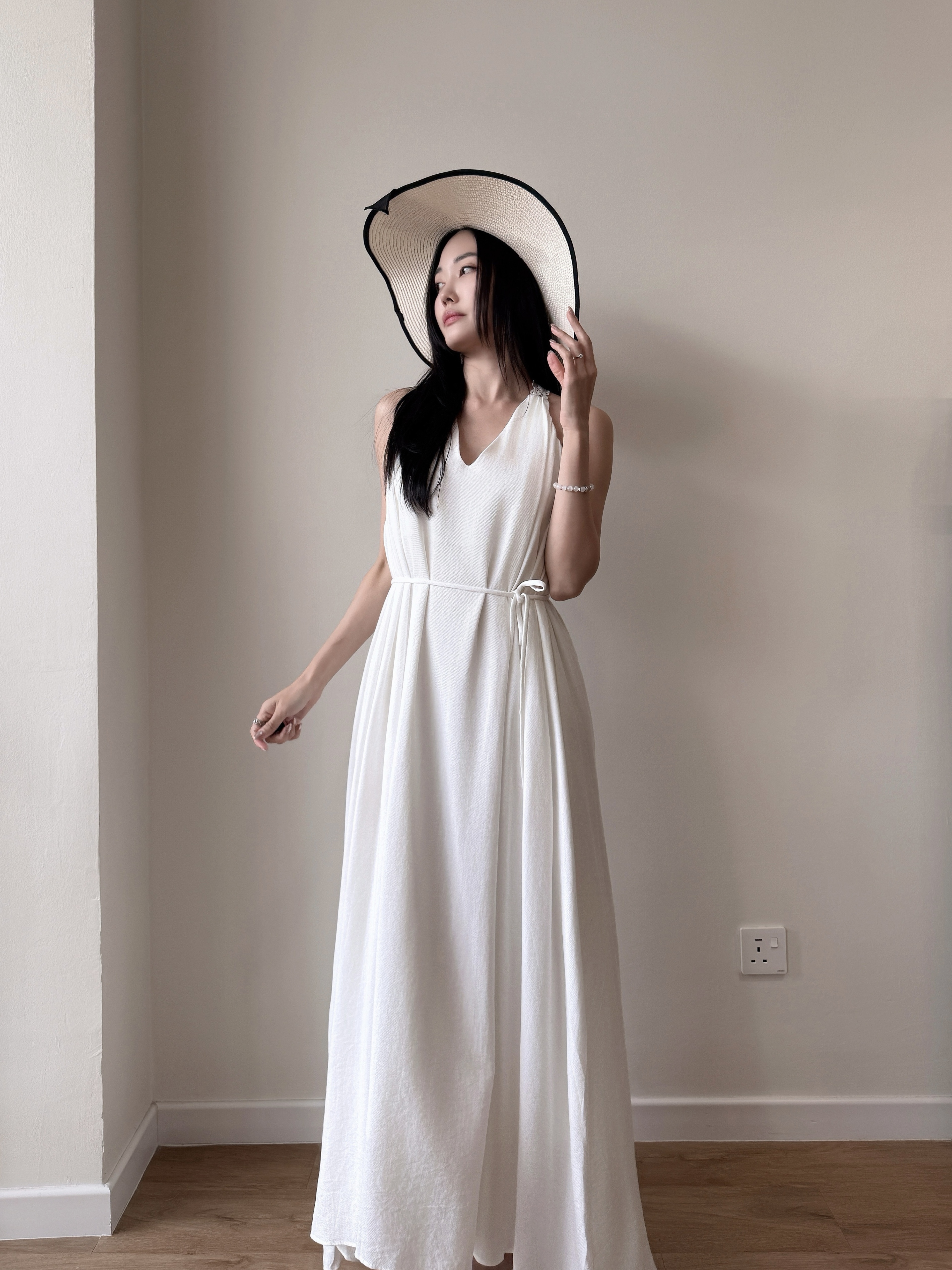 Yohaira Back Lacey Dress