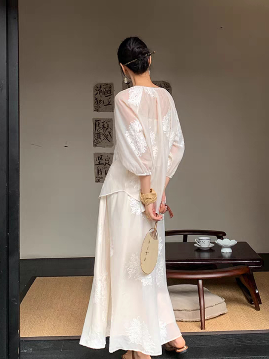 Cang Lan Long Sleeve Graceful Embroidered Set-Ivory (Skirt & Shorts)-The Black Bow-