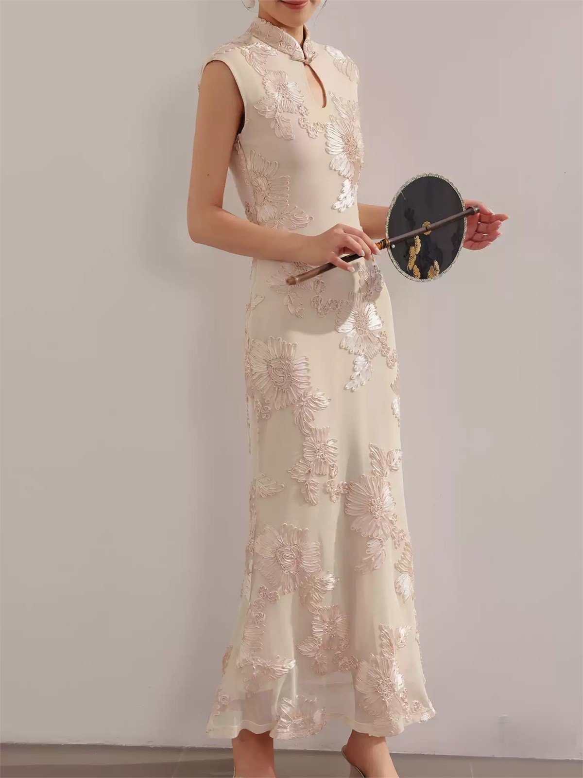 Yun Xi Petal Cheongsam