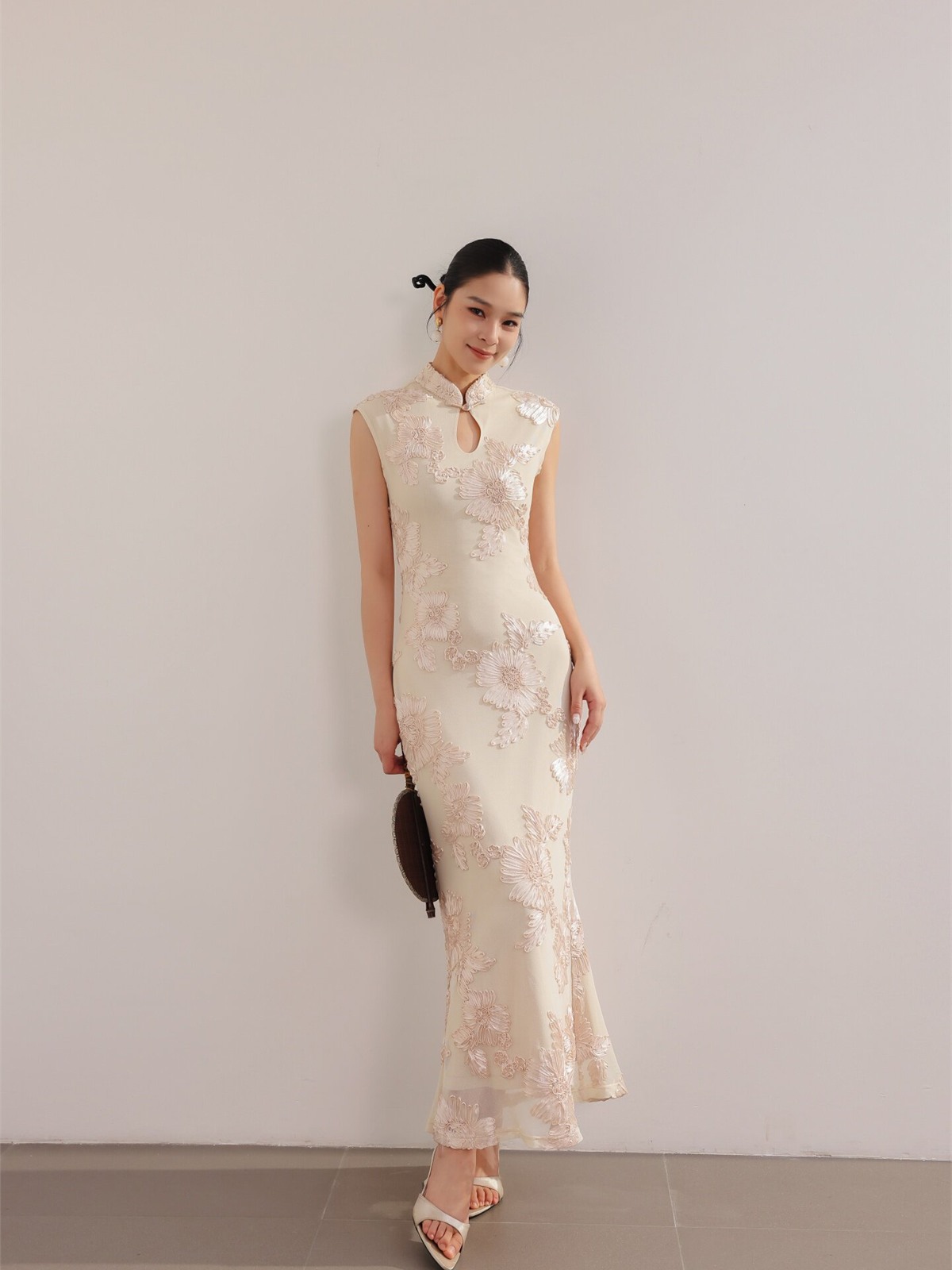 Yun Xi Petal Cheongsam