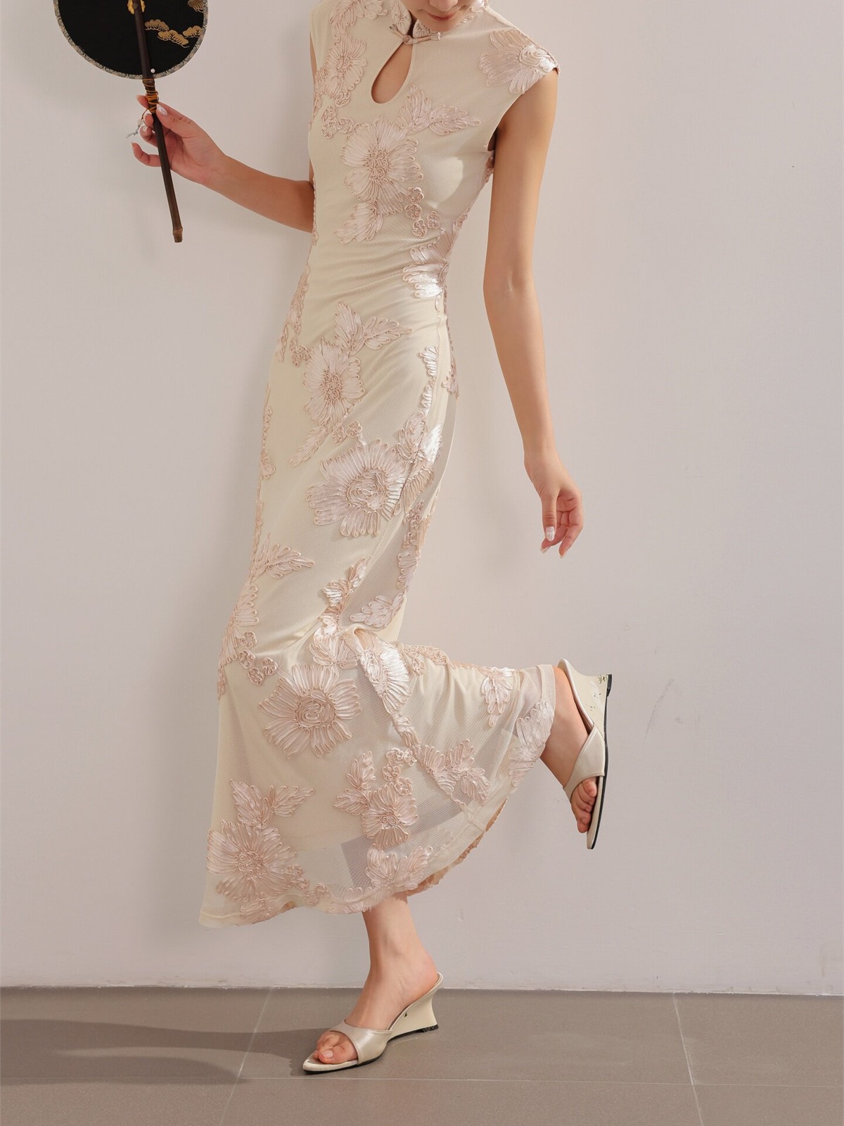 Yun Xi Petal Cheongsam