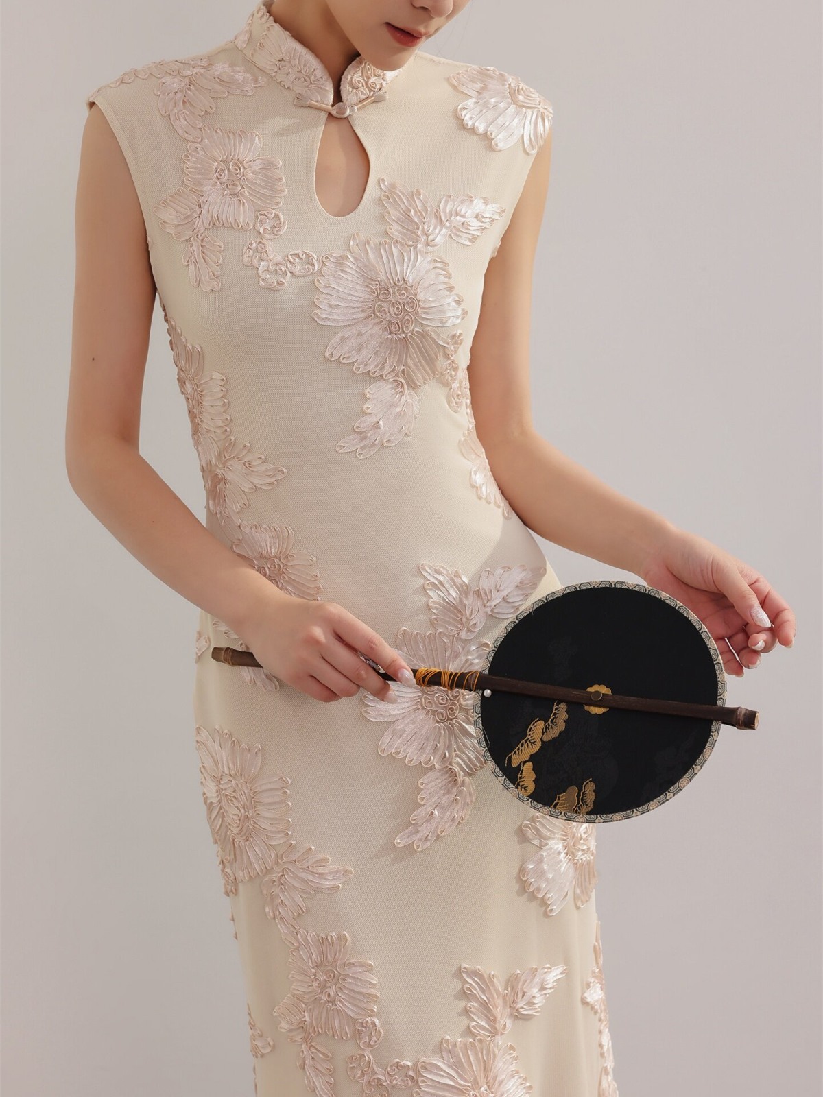 Yun Xi Petal Cheongsam