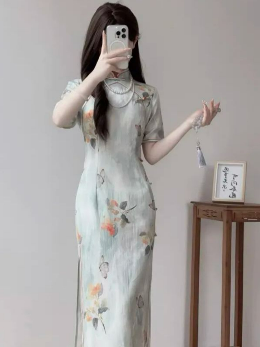 Ci Feng Mid Sleeve Floral Cheongsam