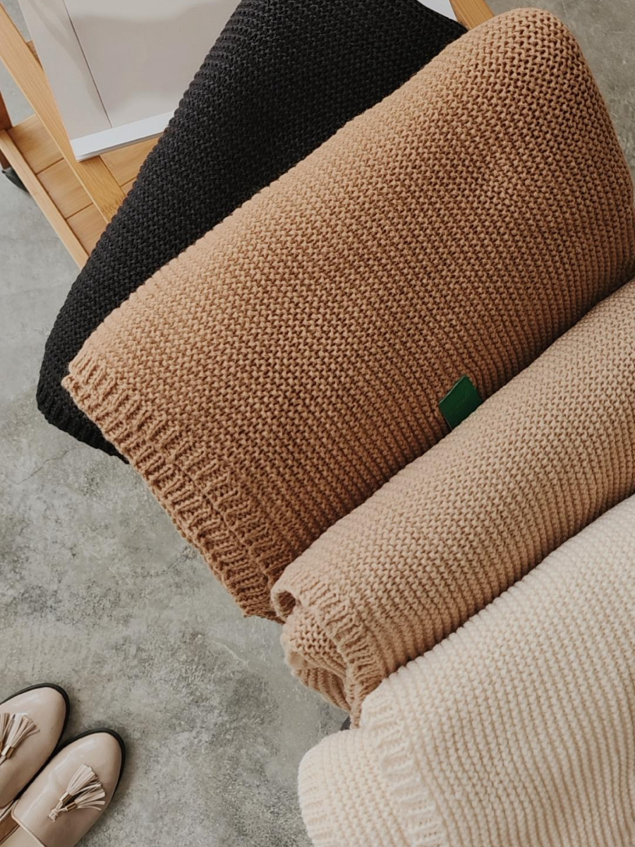 Minotti Shawl Wrap-The Black Bow-