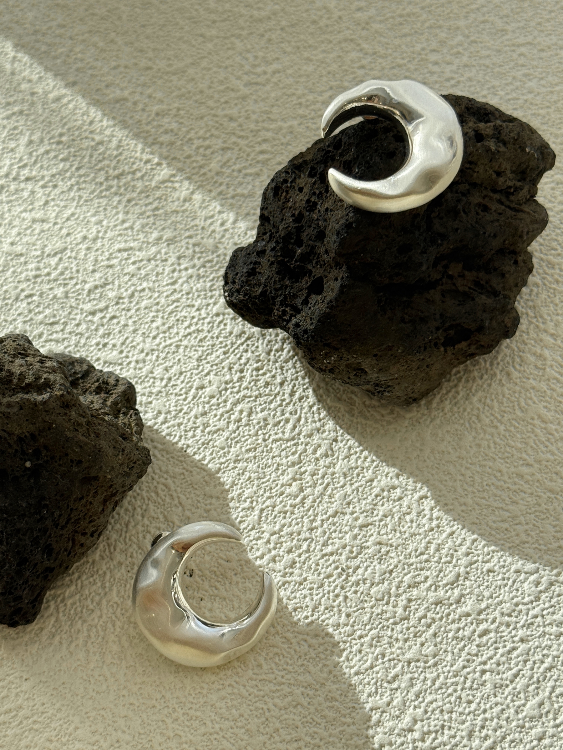 Loo-Na Moon Ear Studs