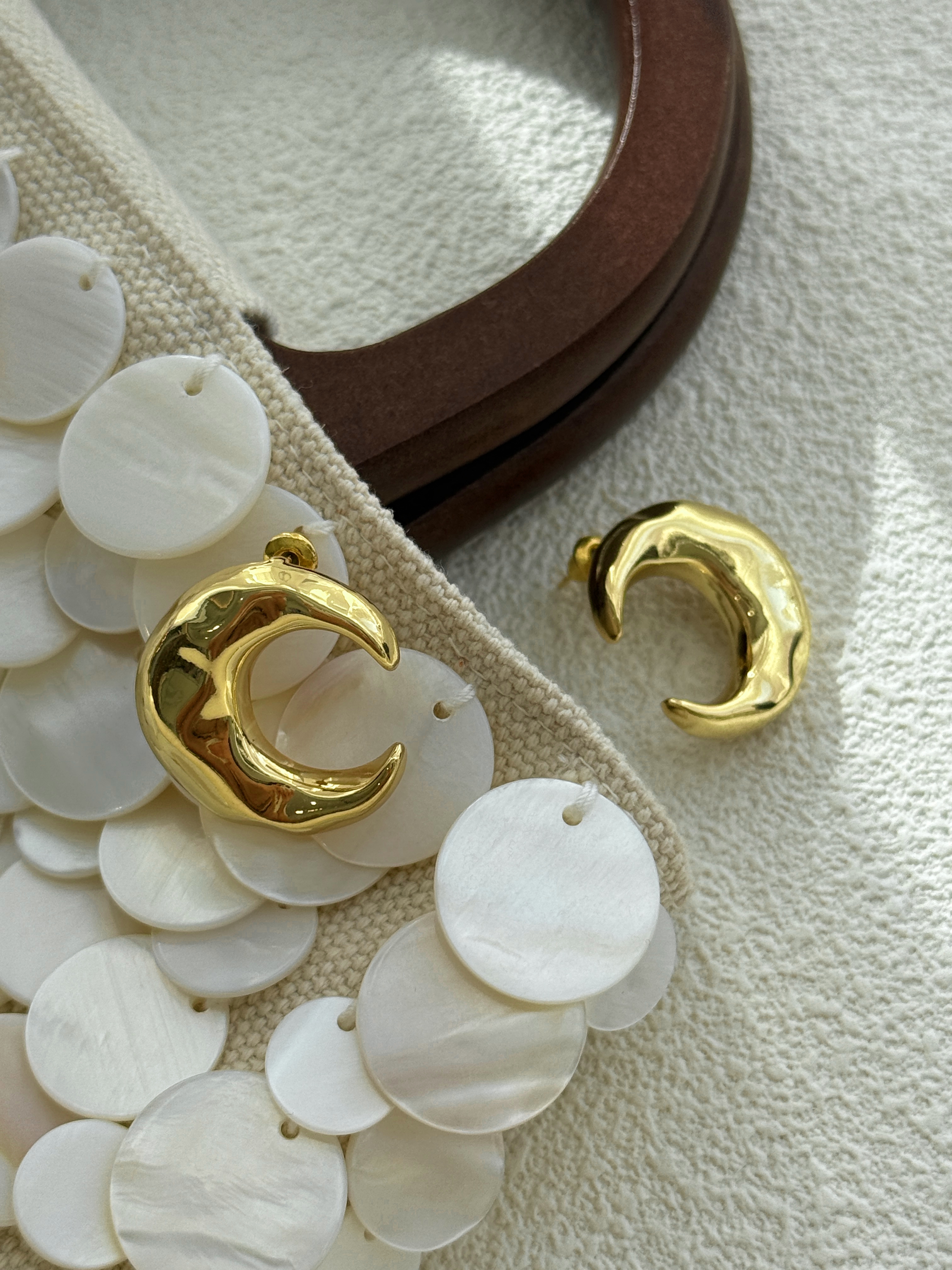 Loo-Na Moon Ear Studs