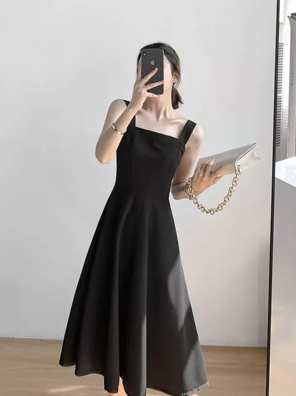 Black shops flare dress