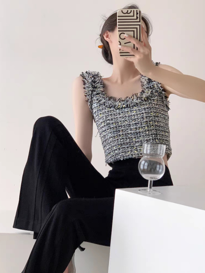 Tzipora Sleeveless Tweed Crop Top-The Black Bow-
