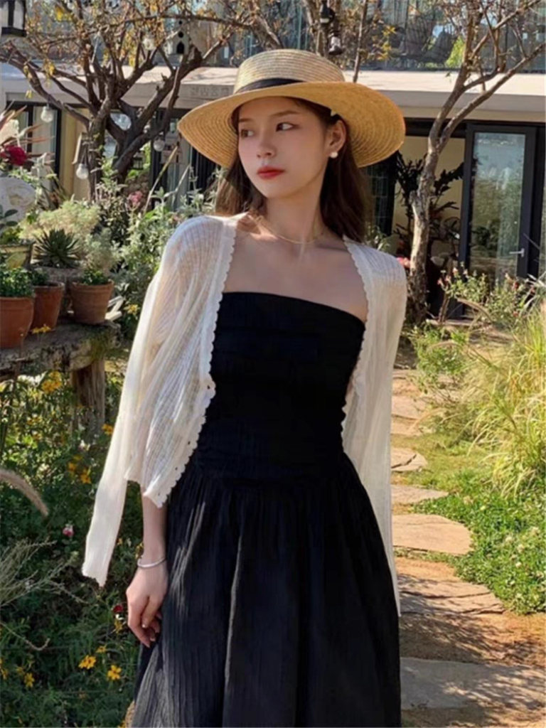 Na Na Cardigan -The Black Bow-