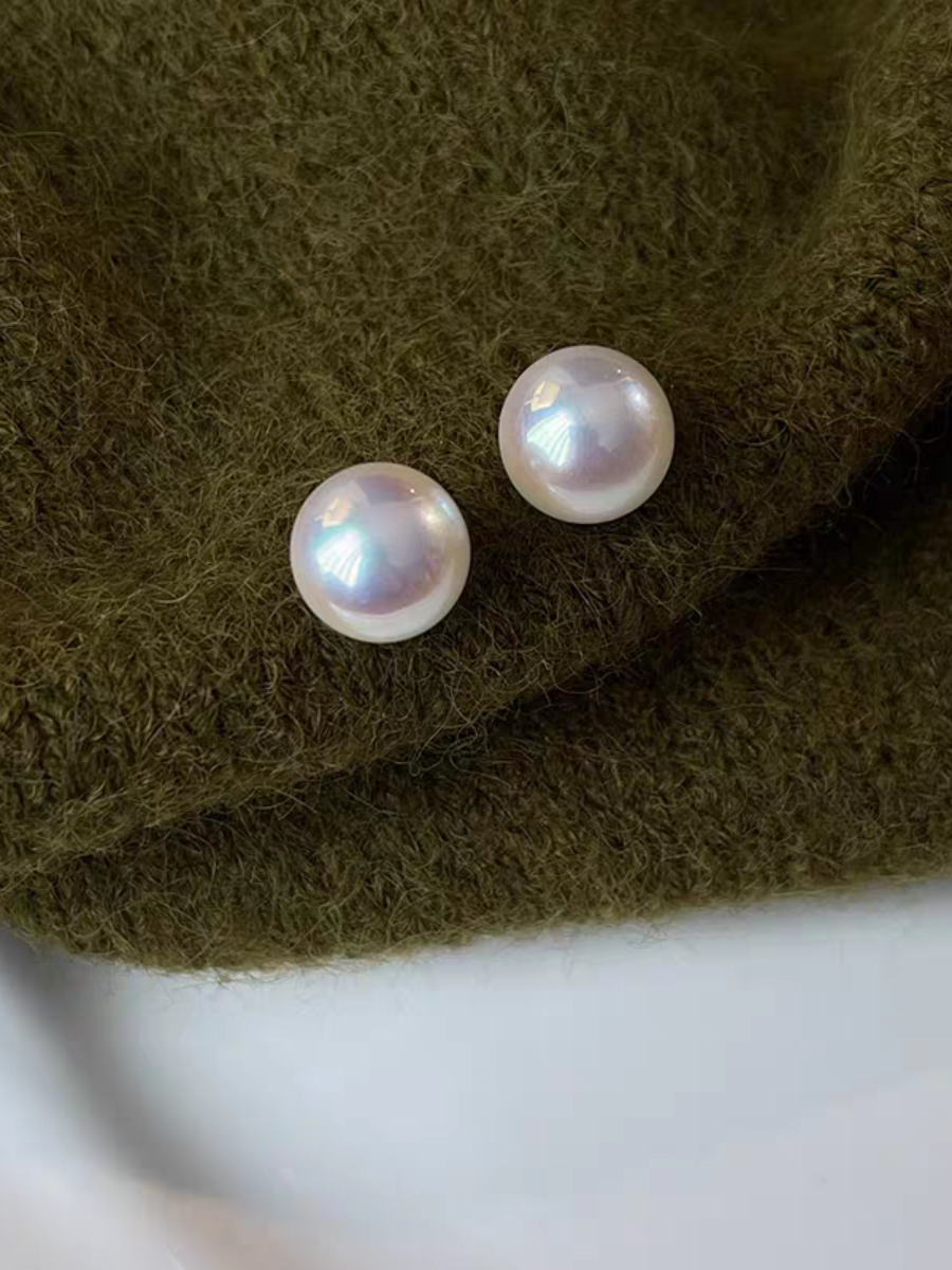 Enya Mermaid Pearl Ear Studs (Discounted-8mm, 10mm)-The Black Bow-