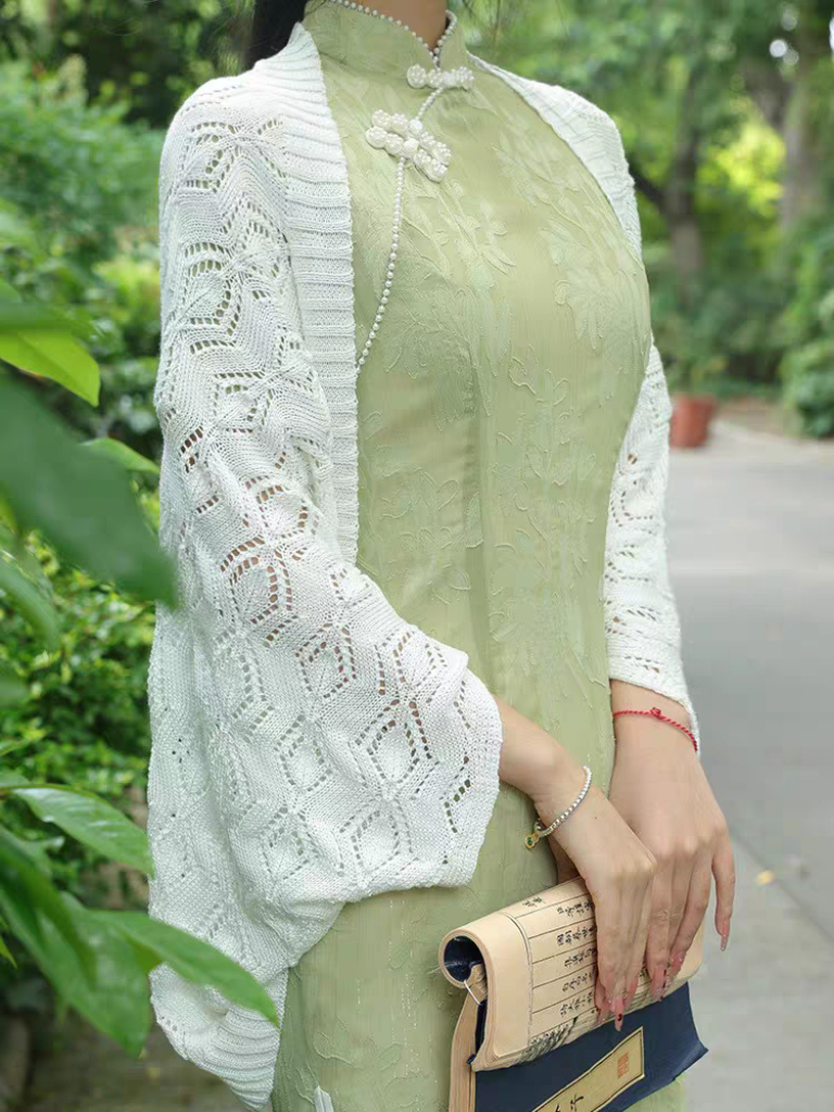 Du Juan Crochet Oriental Shawl Cardigan