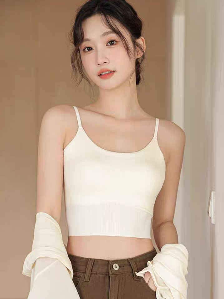 Demi U-Neck Padded Crop Top-The Black Bow-