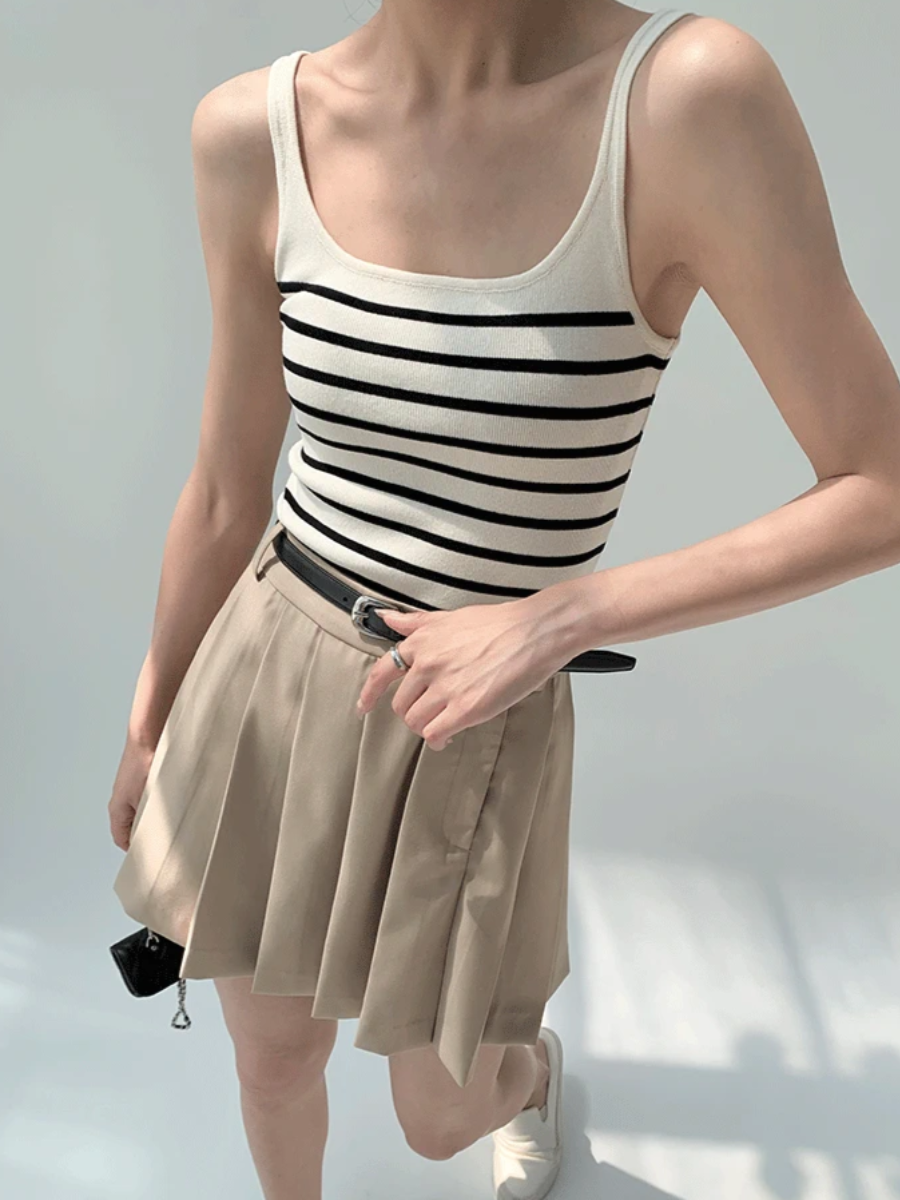 Gya Striped Knit Top (Discounted-Free Size)-The Black Bow-