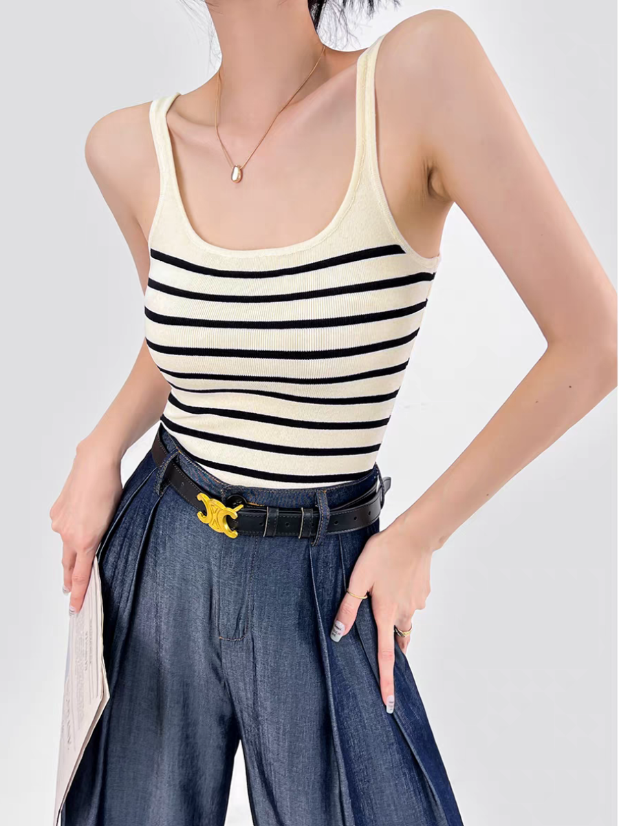 Gya Striped Knit Top (Discounted-Free Size)-The Black Bow-