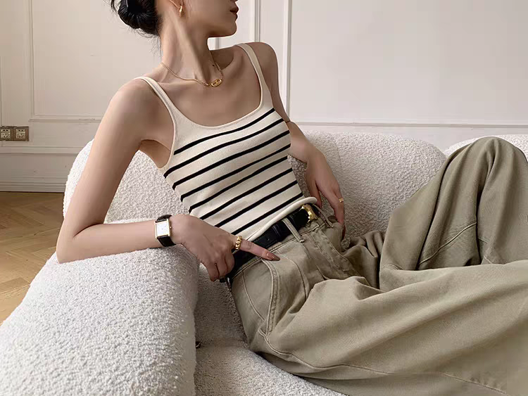Gya Striped Knit Top (Discounted-Free Size)-The Black Bow-