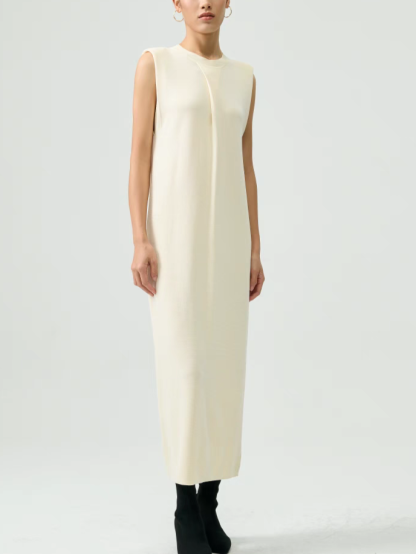 Perrine Round Neck Maxi Knit Dress (Discounted-Free size)-The Black Bow-