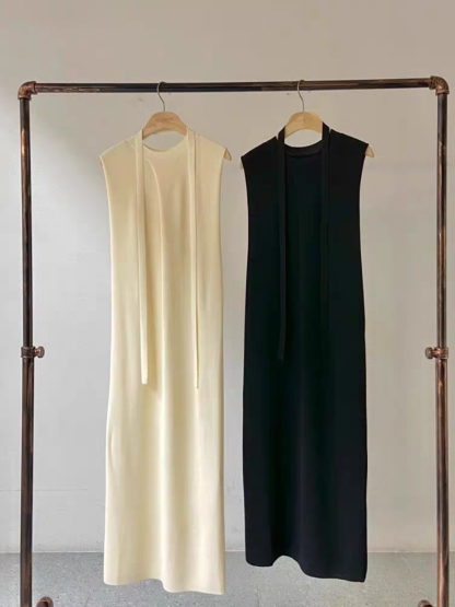 Perrine Round Neck Maxi Knit Dress (Discounted-Free size)-The Black Bow-