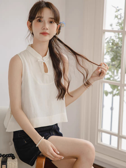 Hai Er Oriental Top with Back Peplum-The Black Bow-