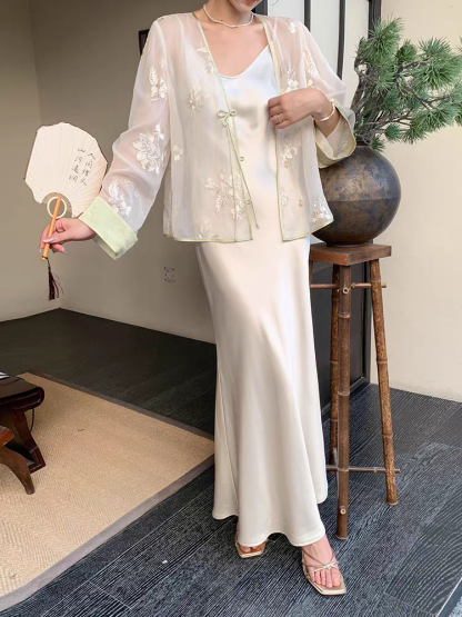 Ding En Color Binding Sleeve Sheer Oriental Cardigan-The Black Bow-