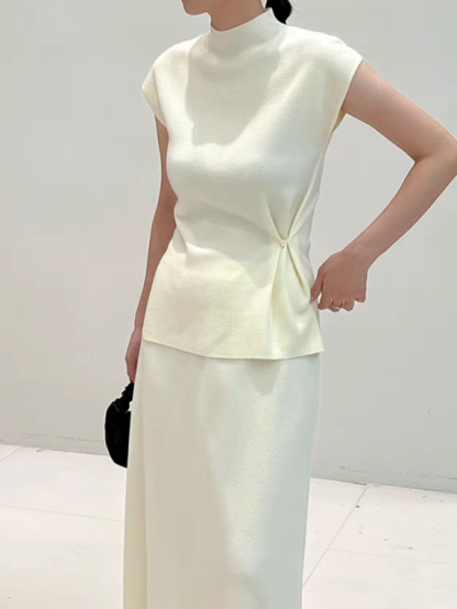 Livye Mid Neck Knit Top with Waist Button-The Black Bow-