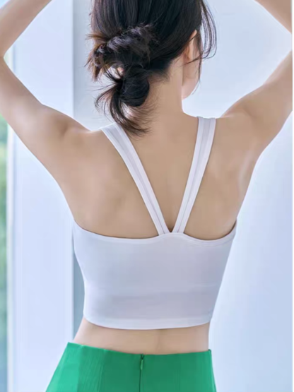 Quinta V-Back Padded Crop Top