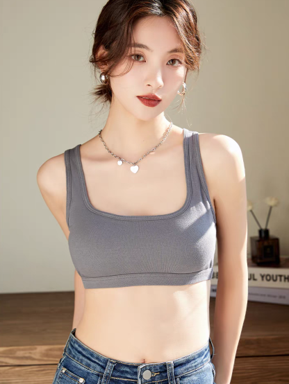 Quina V-Back Padded Bra Top
