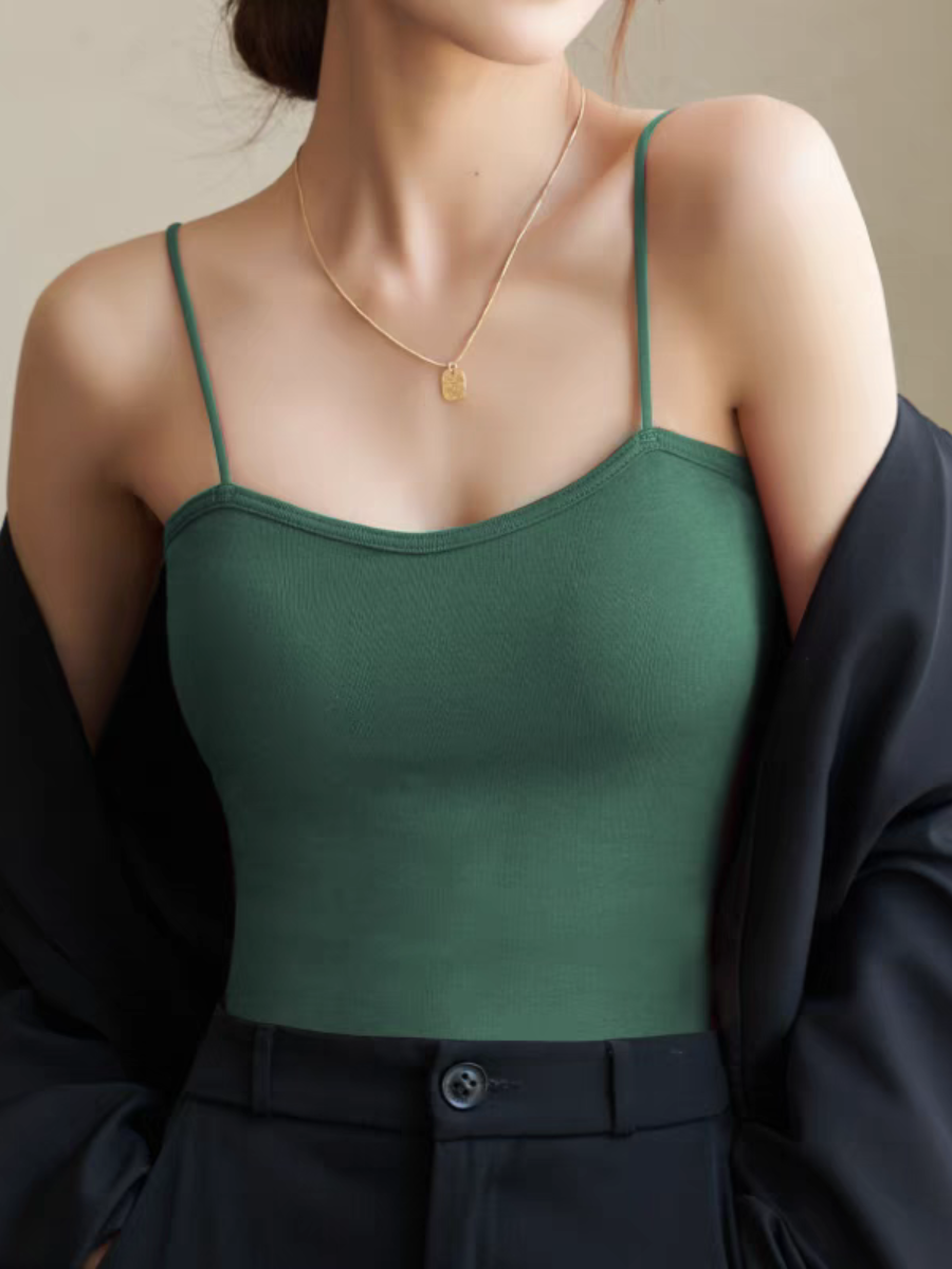 Qanda Low Padded Padded Cami Top