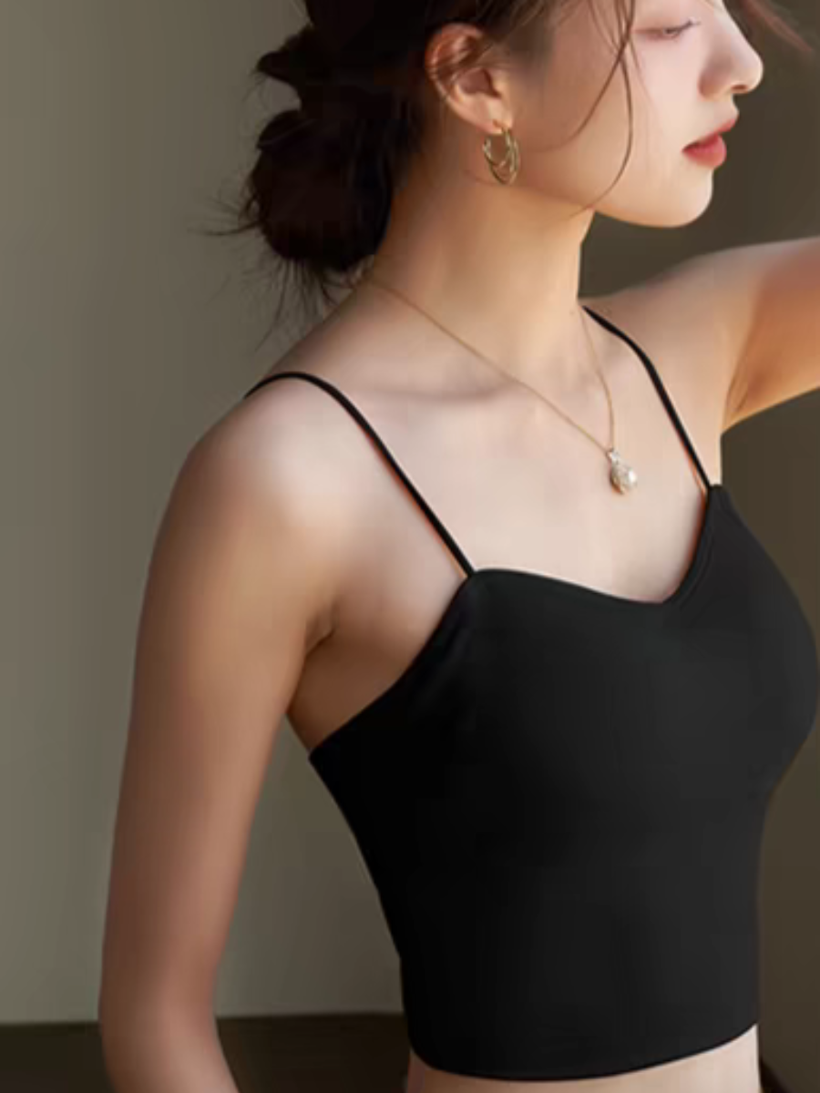 Qanda Low Padded Padded Cami Top