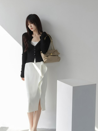 Daleyza Ruffle & Slit Pencil Skirt-The Black Bow-