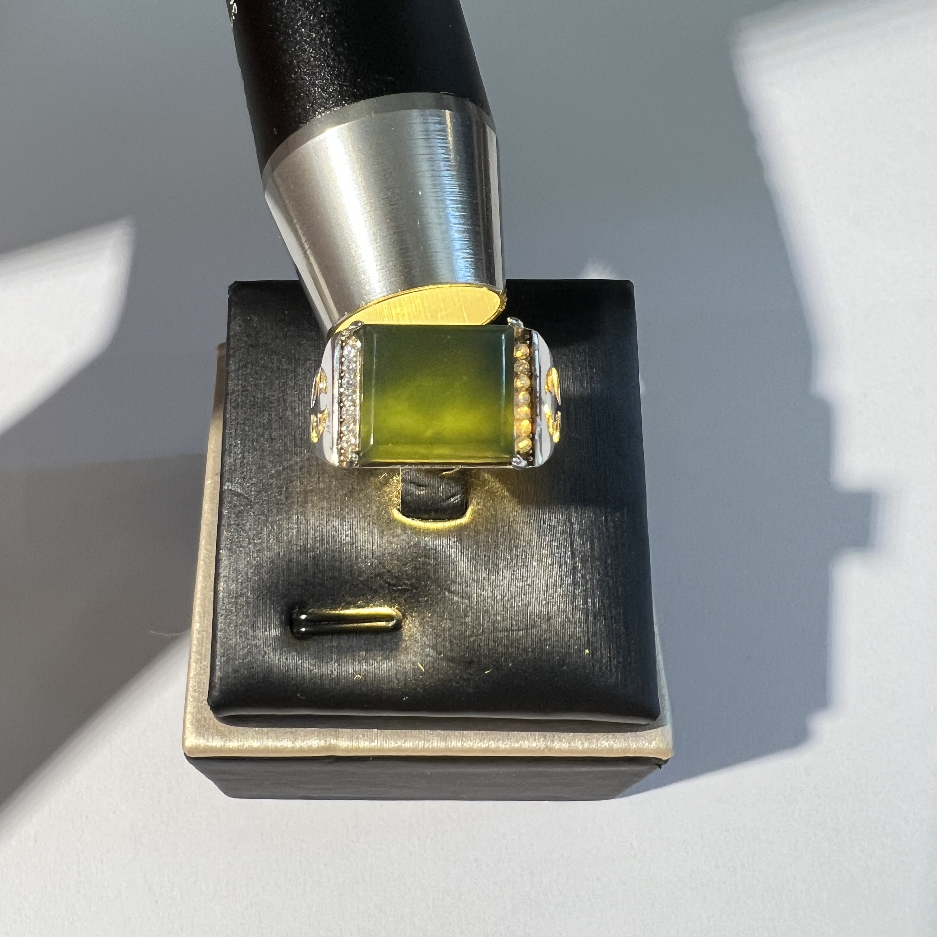 老藍水馬鞍男戒指