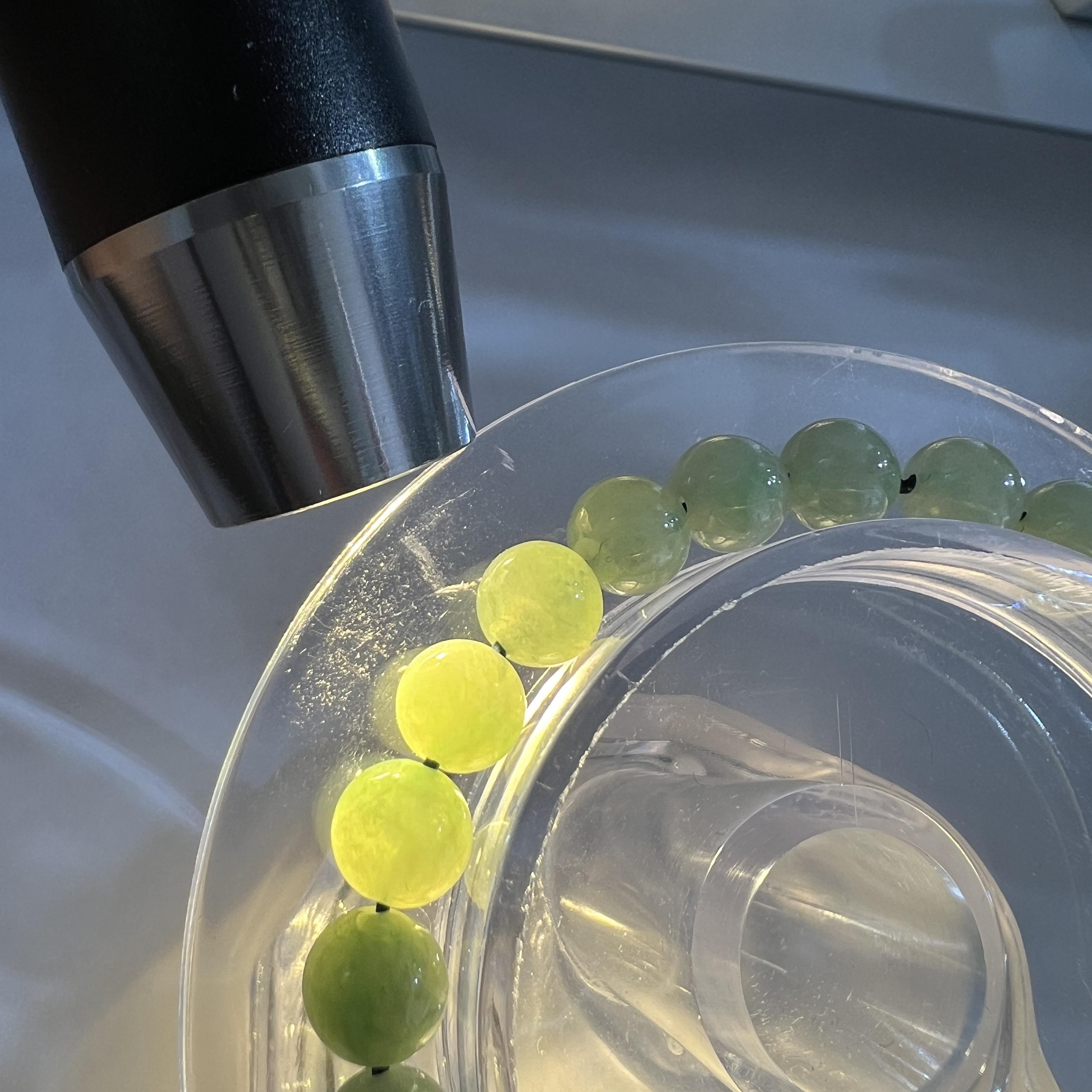 甜翠陽綠飄色手串