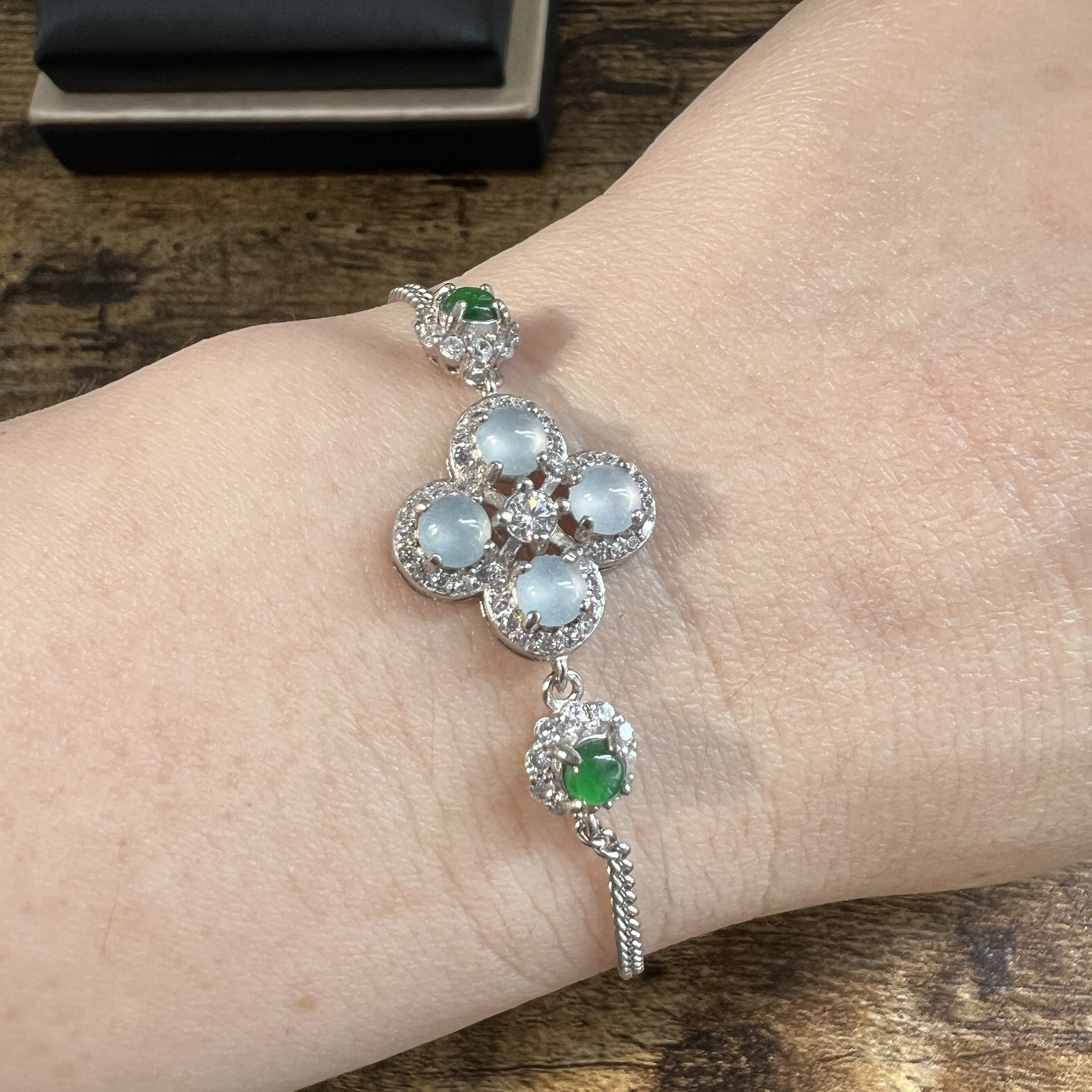 冰藍水四葉草手鏈