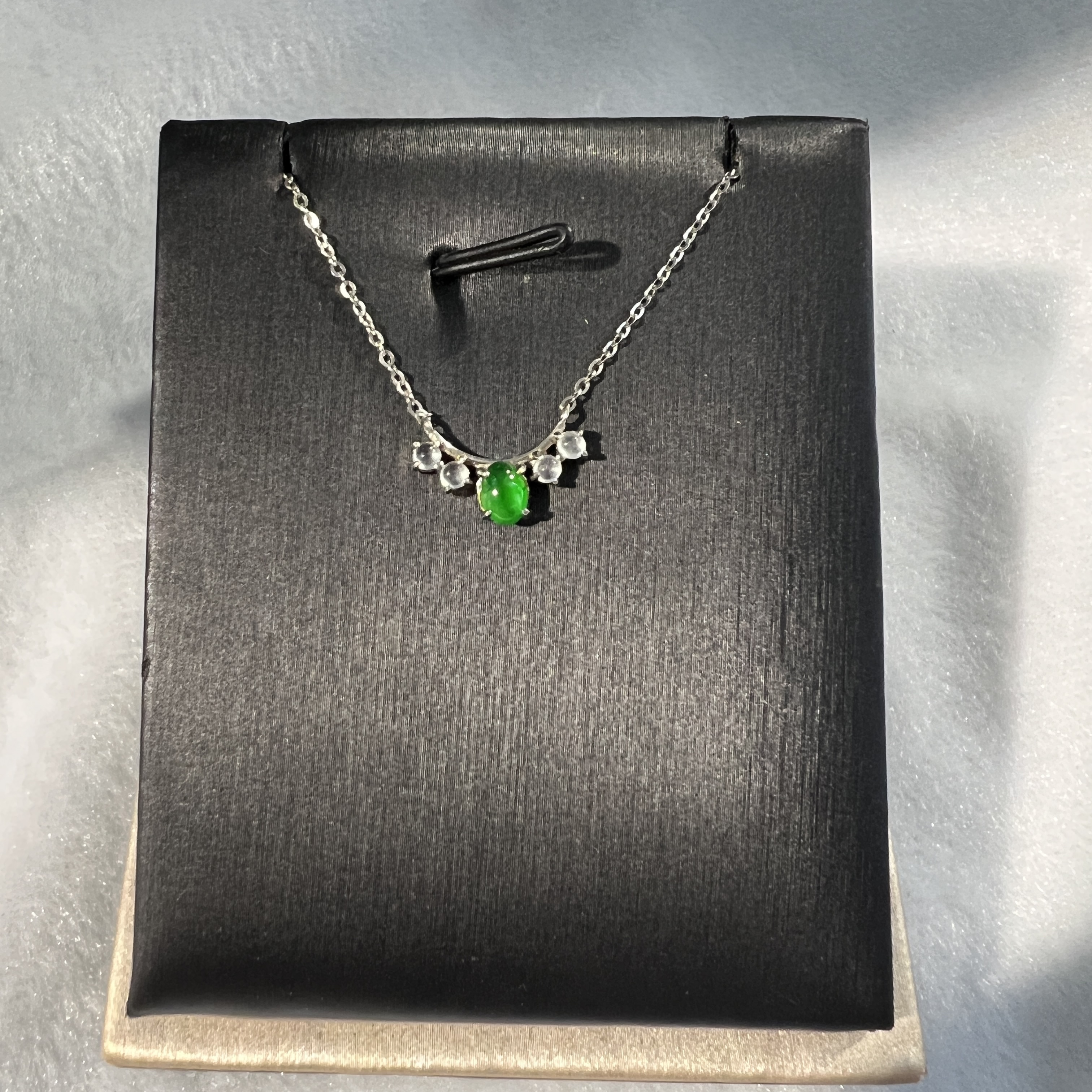 冰種濃陽綠鎖骨鏈