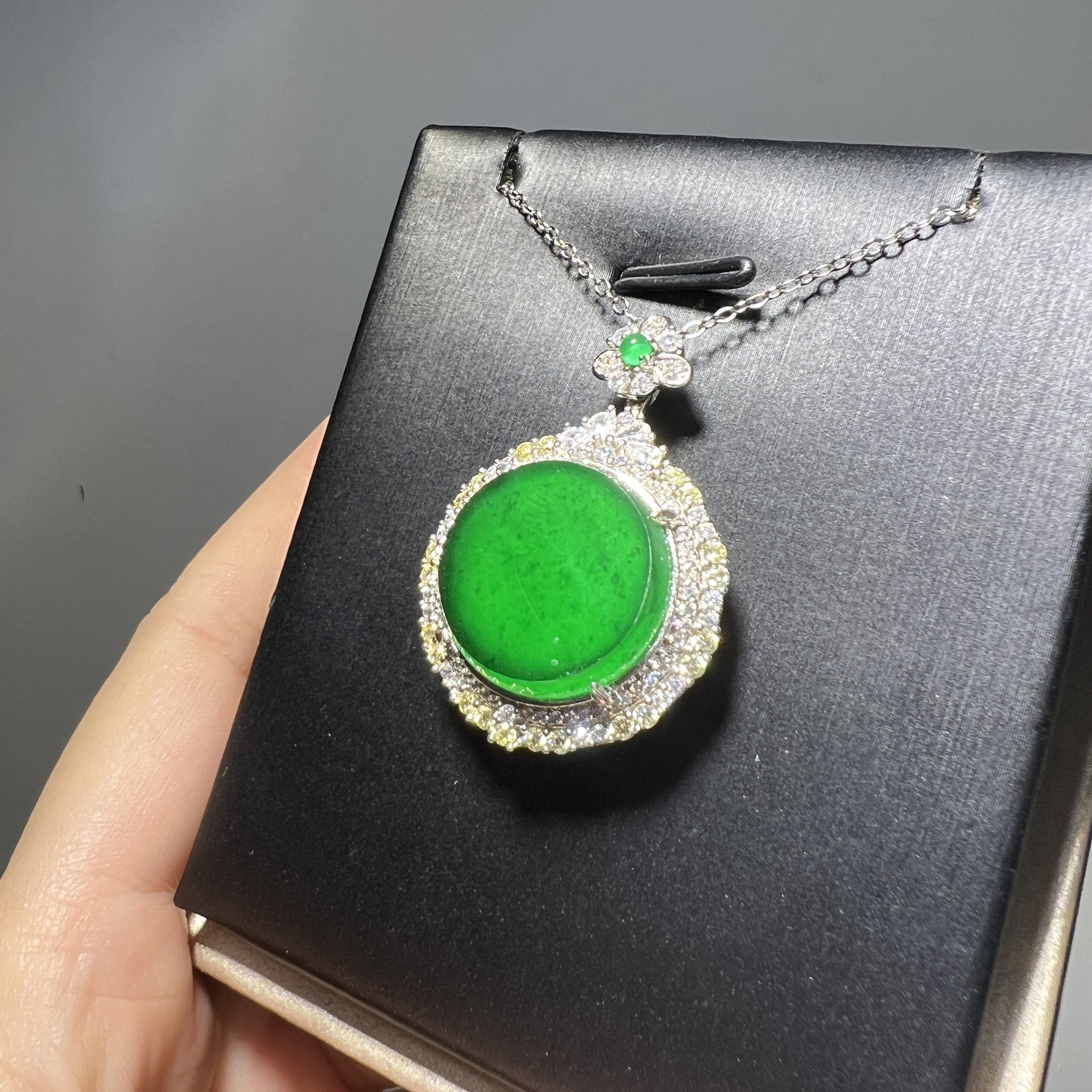 冰濃綠圓無事牌