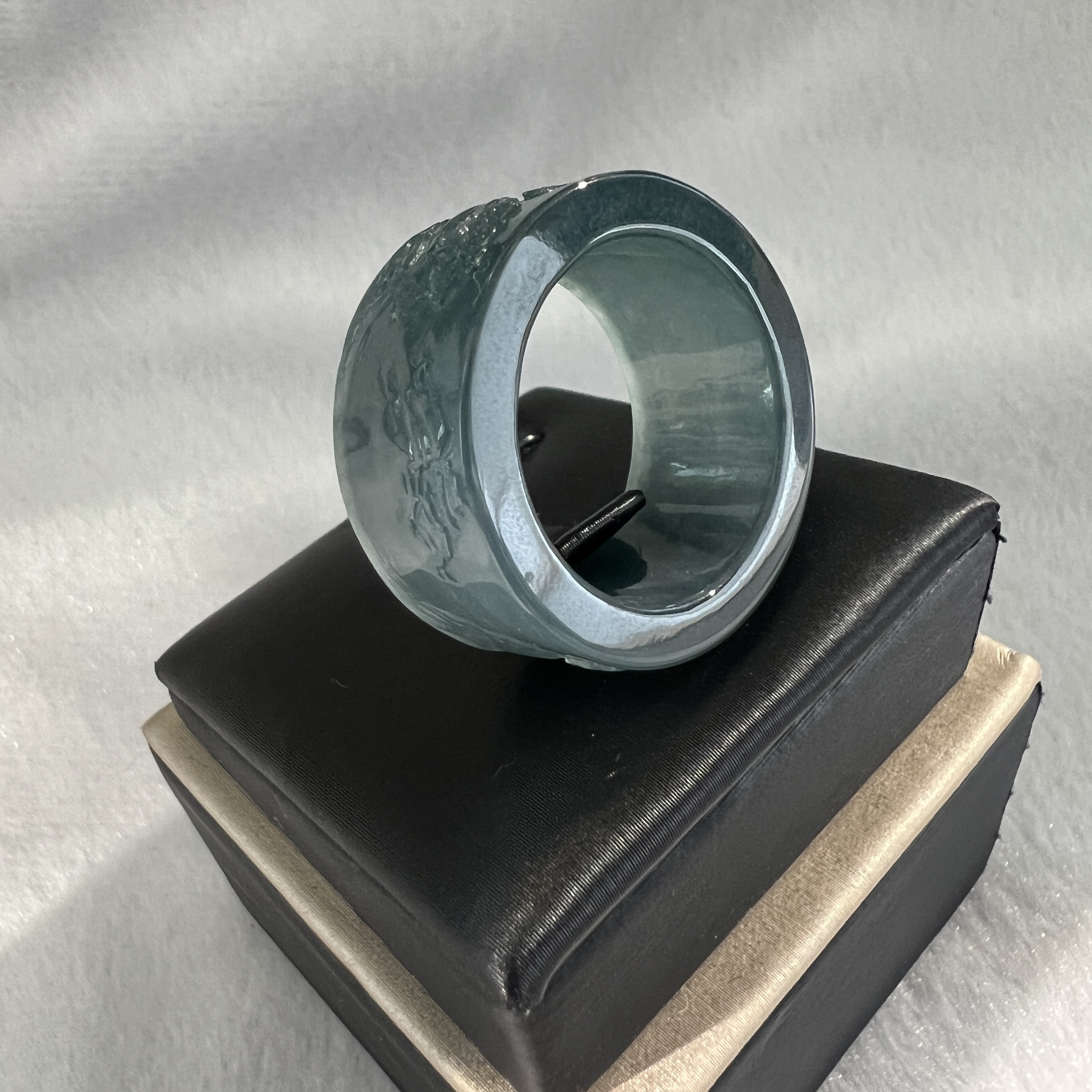 冰種藍山水雕刻戒指