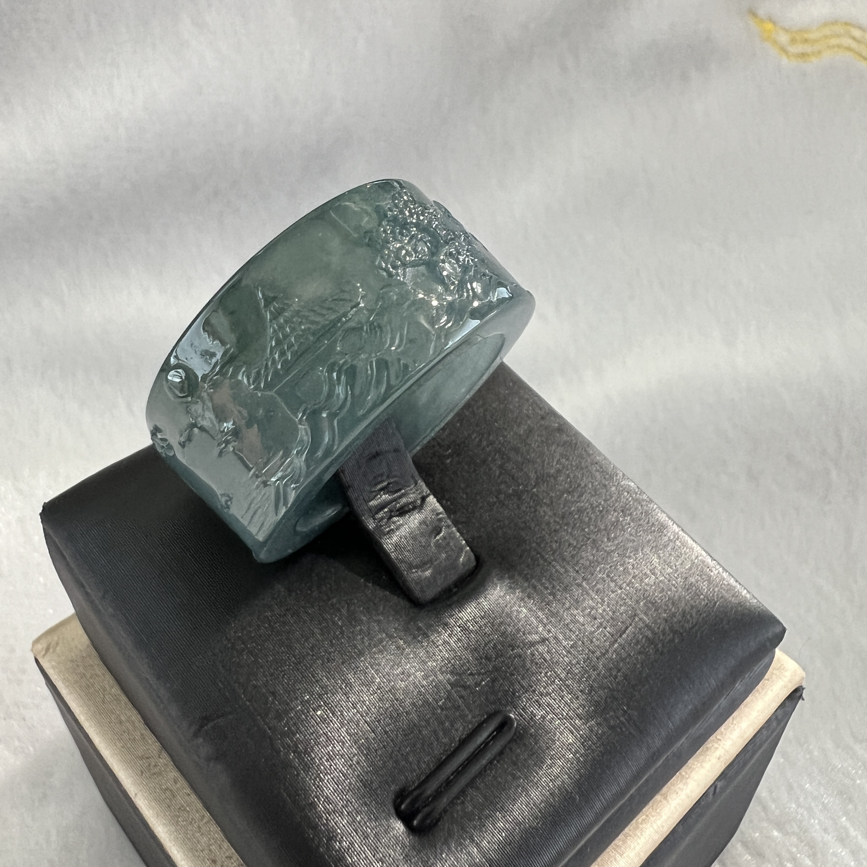 冰種藍山水雕刻戒指