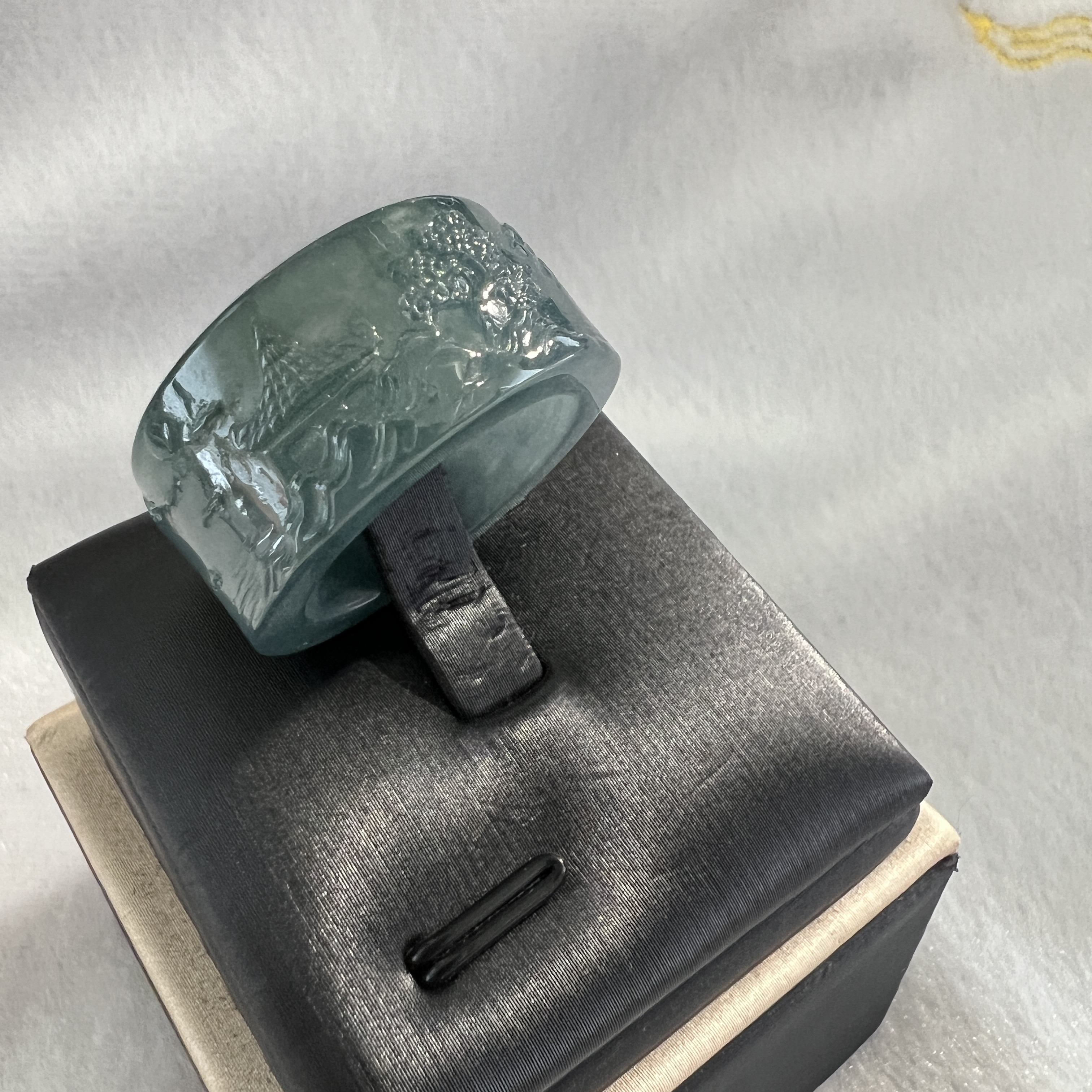 冰種藍山水雕刻戒指