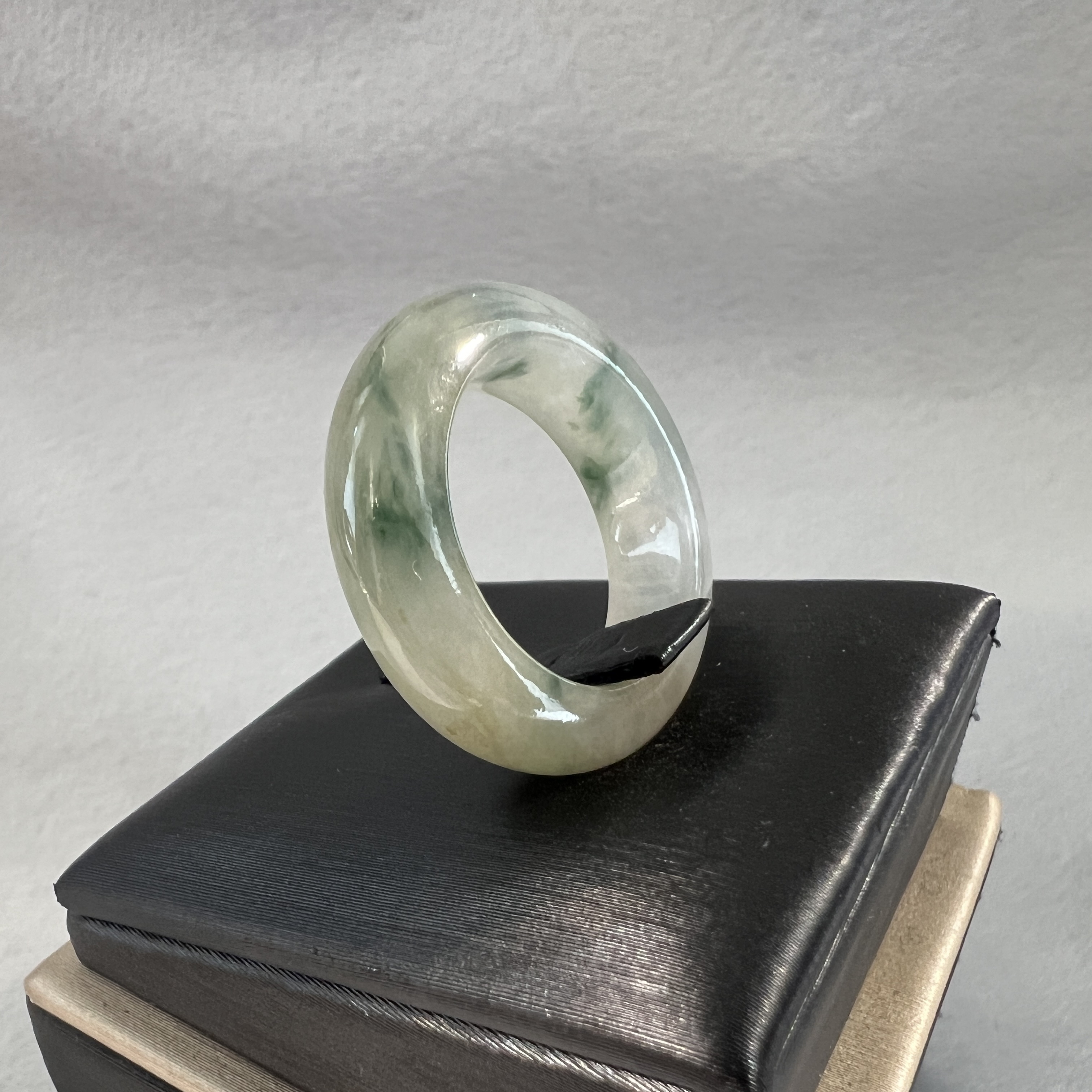 淺底冰飄花戒指