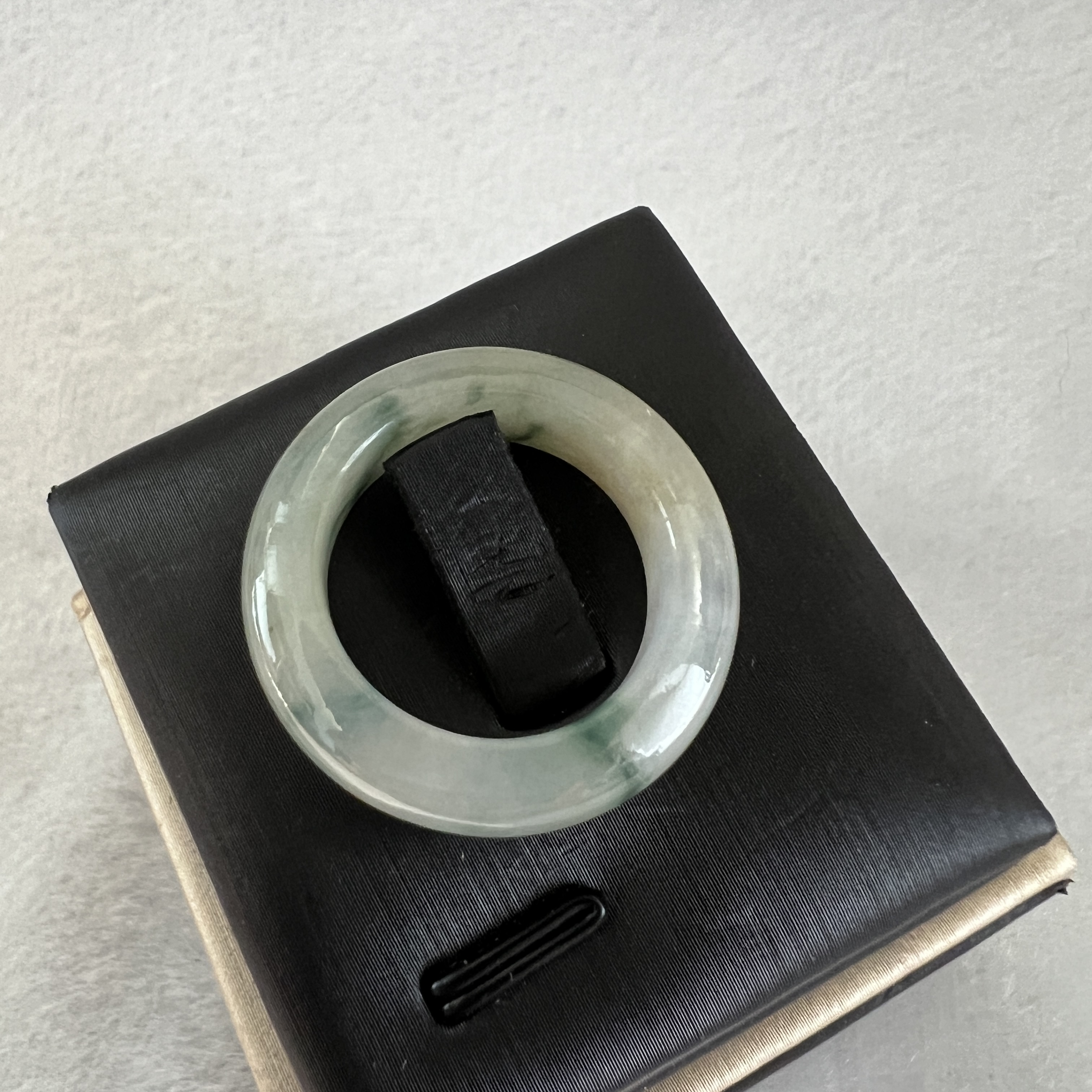 淺底冰飄花戒指