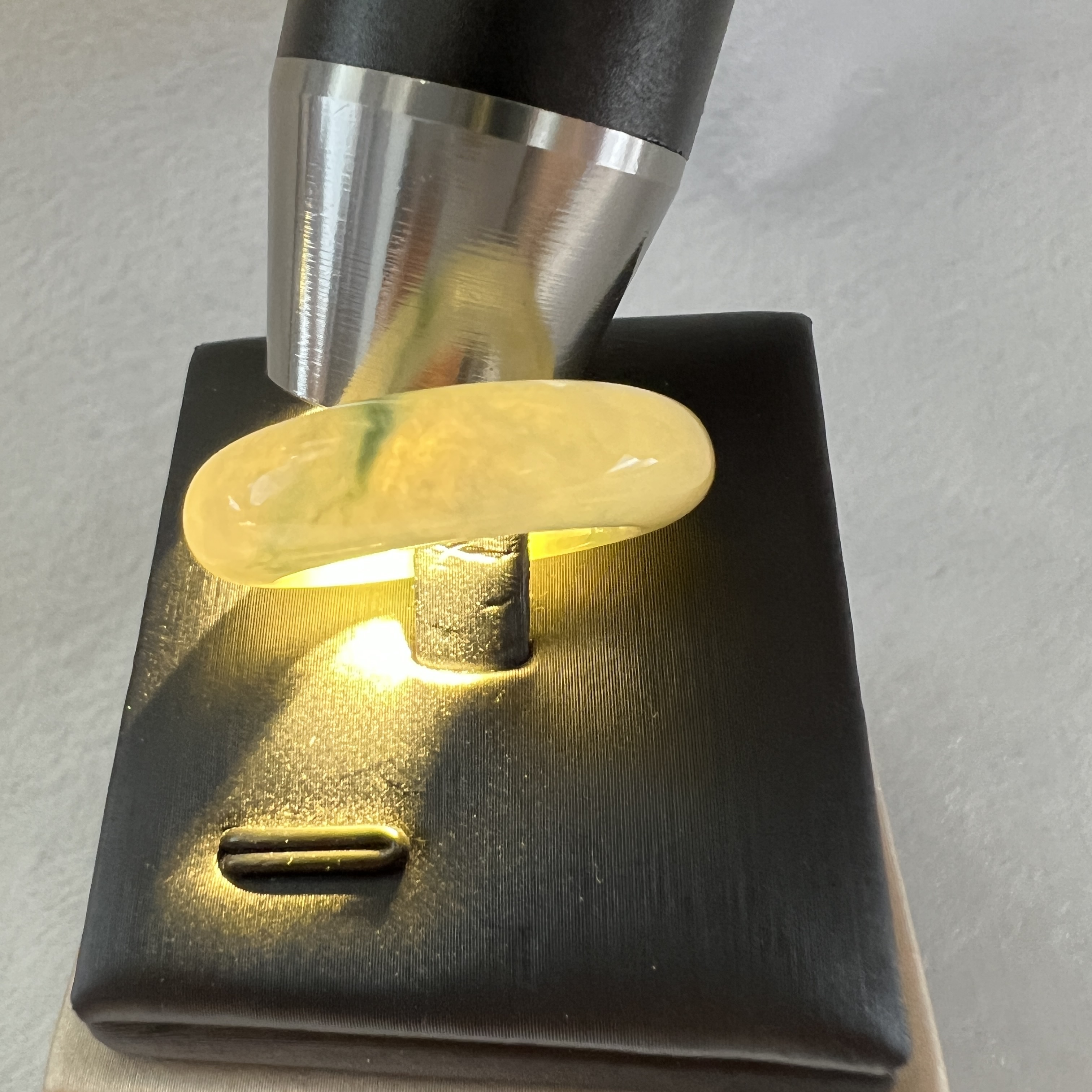 淺底冰飄花戒指